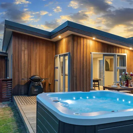 Highview Haven By Relaxaway Holiday Homes Queenstown Exterior photo