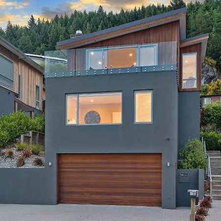 Highview Haven By Relaxaway Holiday Homes Queenstown Exterior photo